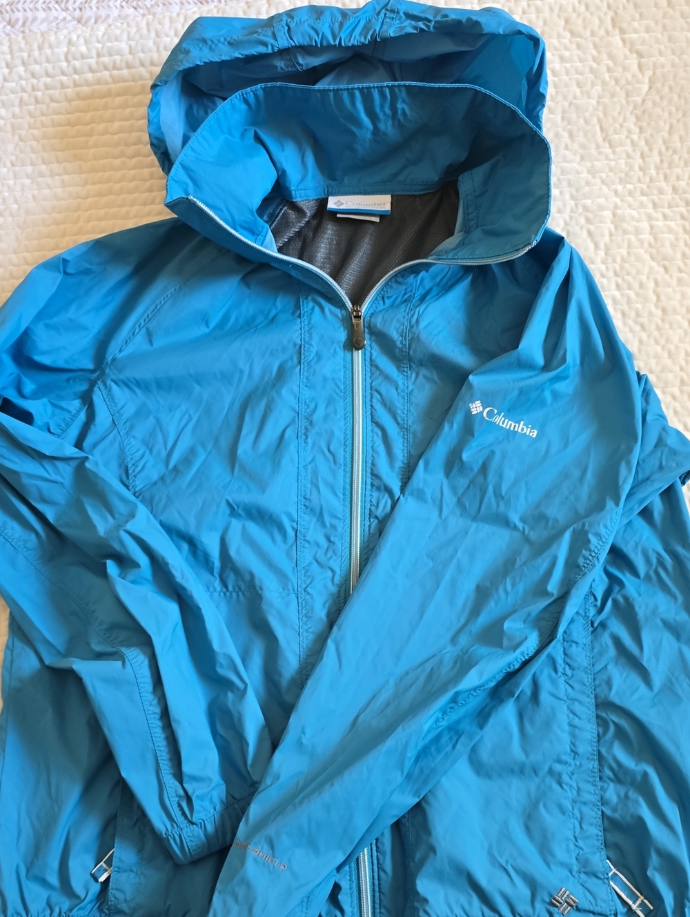 Columbia Womens Hooded Windbreaker in Bright Teal Blue - Size L